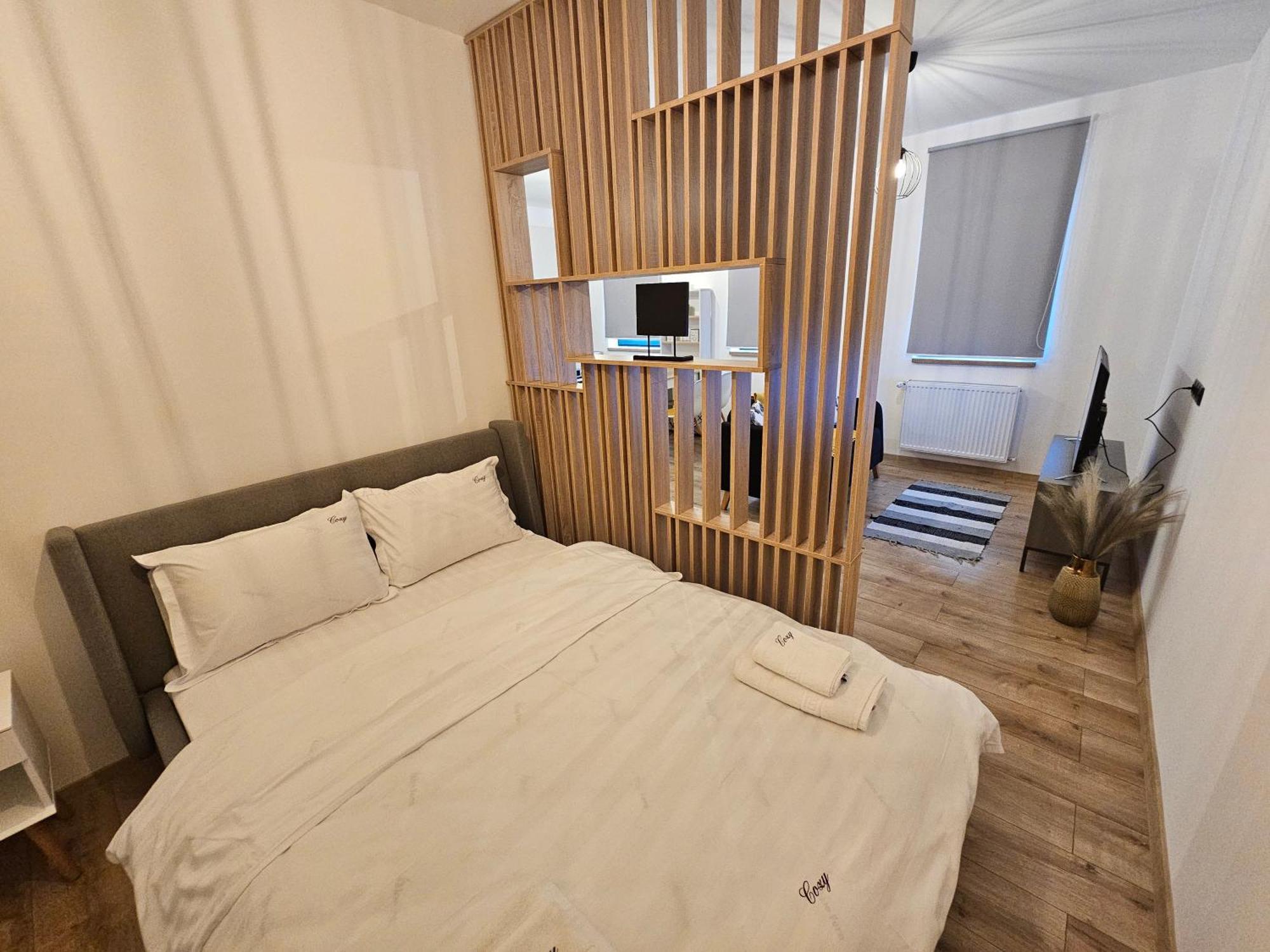 Deluxe Cozy Studios On Central M Eminescu Street #Târgu-Mureş Extérieur photo